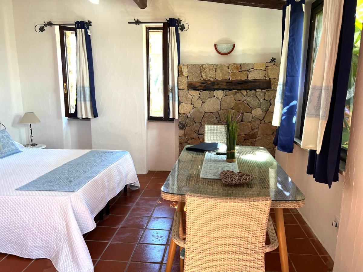 Antico Casale Del Poggio Hotel Capoterra Ngoại thất bức ảnh