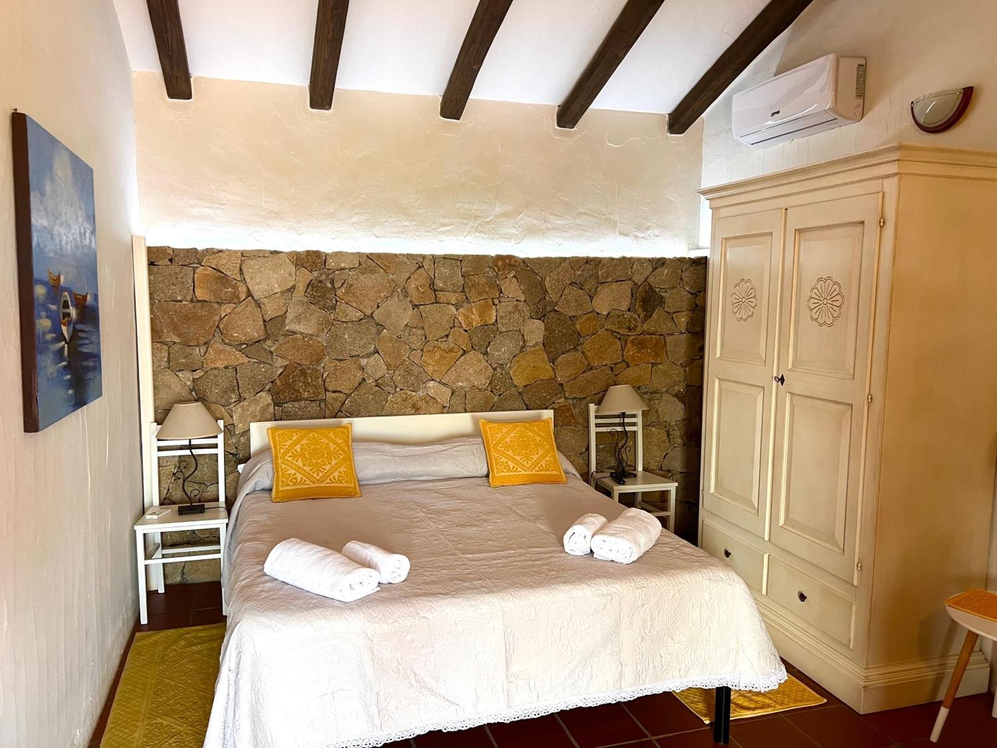 Antico Casale Del Poggio Hotel Capoterra Ngoại thất bức ảnh