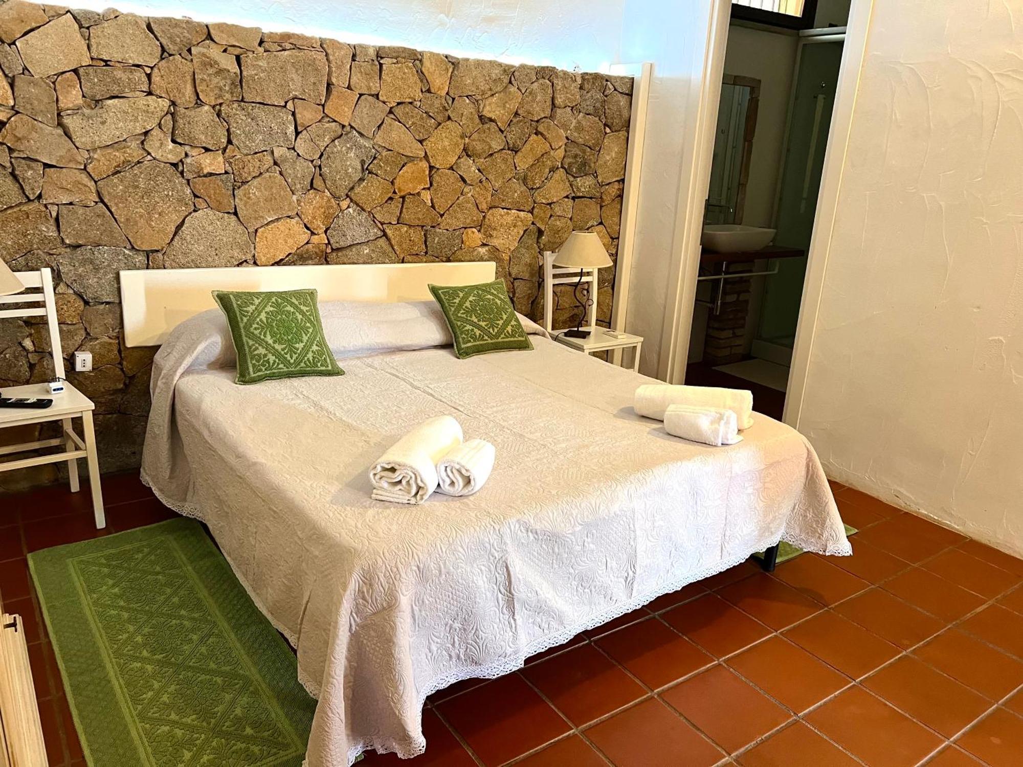 Antico Casale Del Poggio Hotel Capoterra Ngoại thất bức ảnh